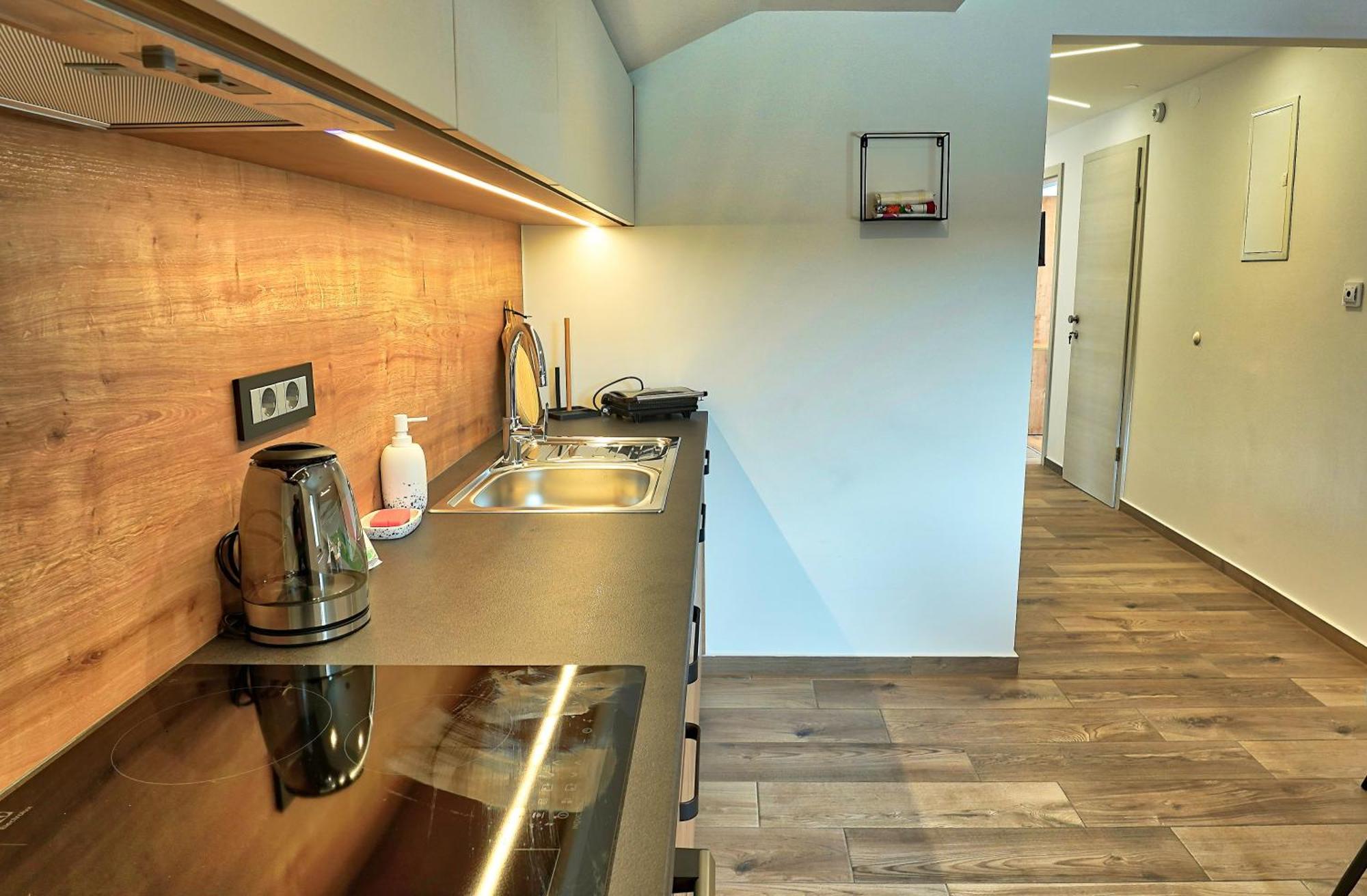 Apartments Lipa Plac ポストイナ エクステリア 写真